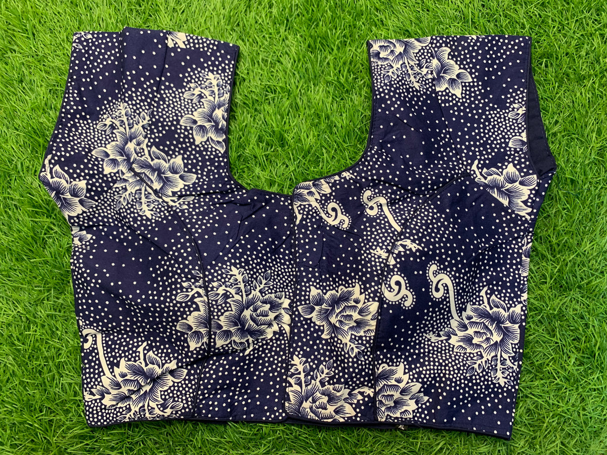 Navy blue ๐ผ flower prints