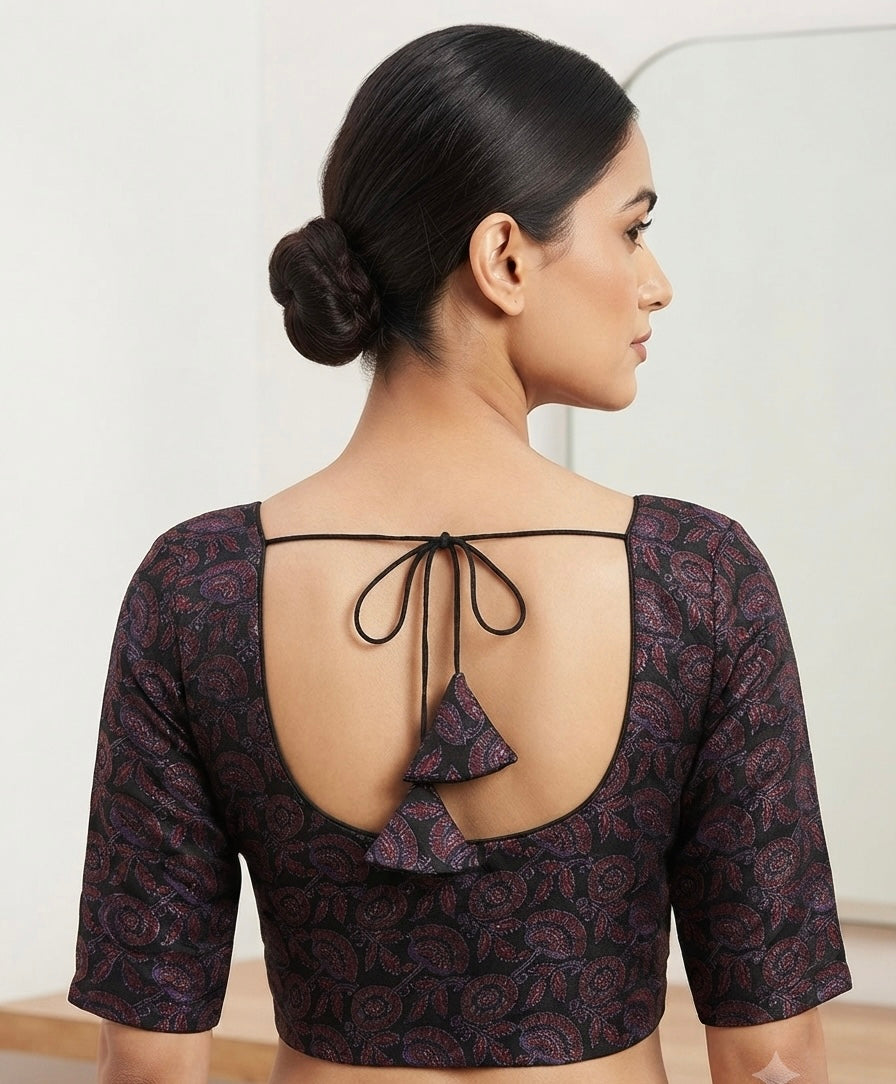 Black printed Blouse 👚 with sleeves