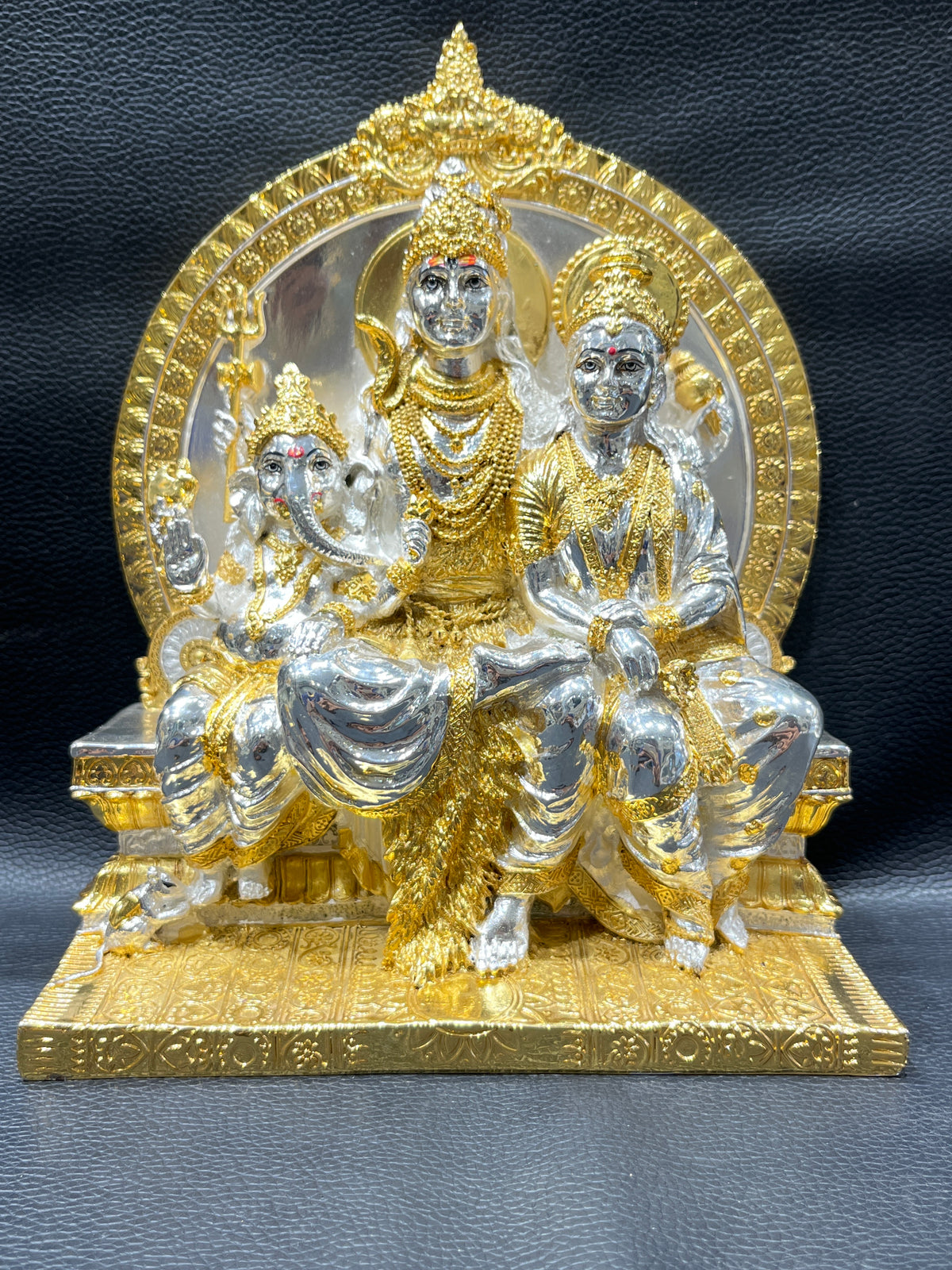 Shiv ji parvati ji ganesh ji gold silver idol one gram gold