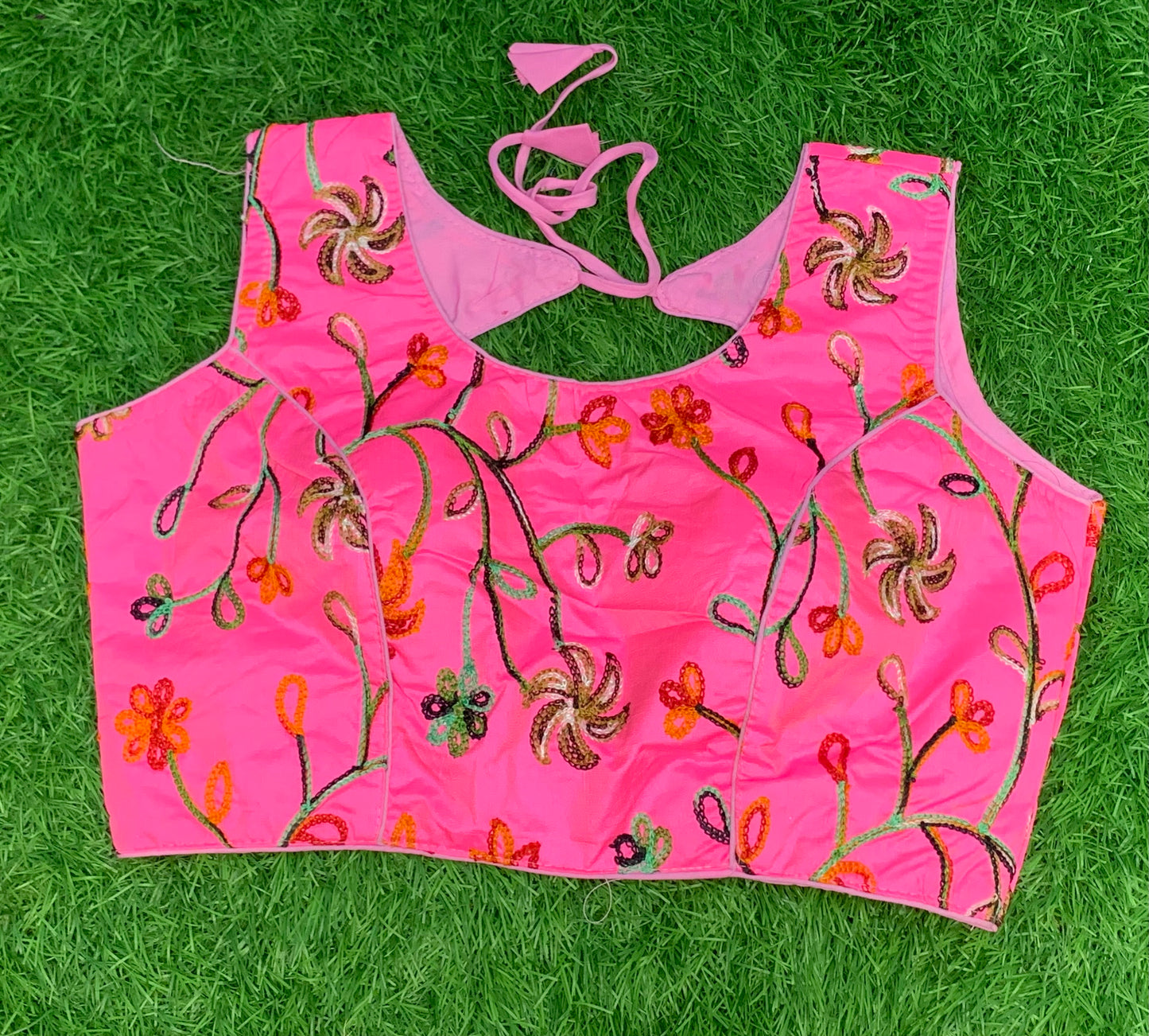Pink blouse with hands