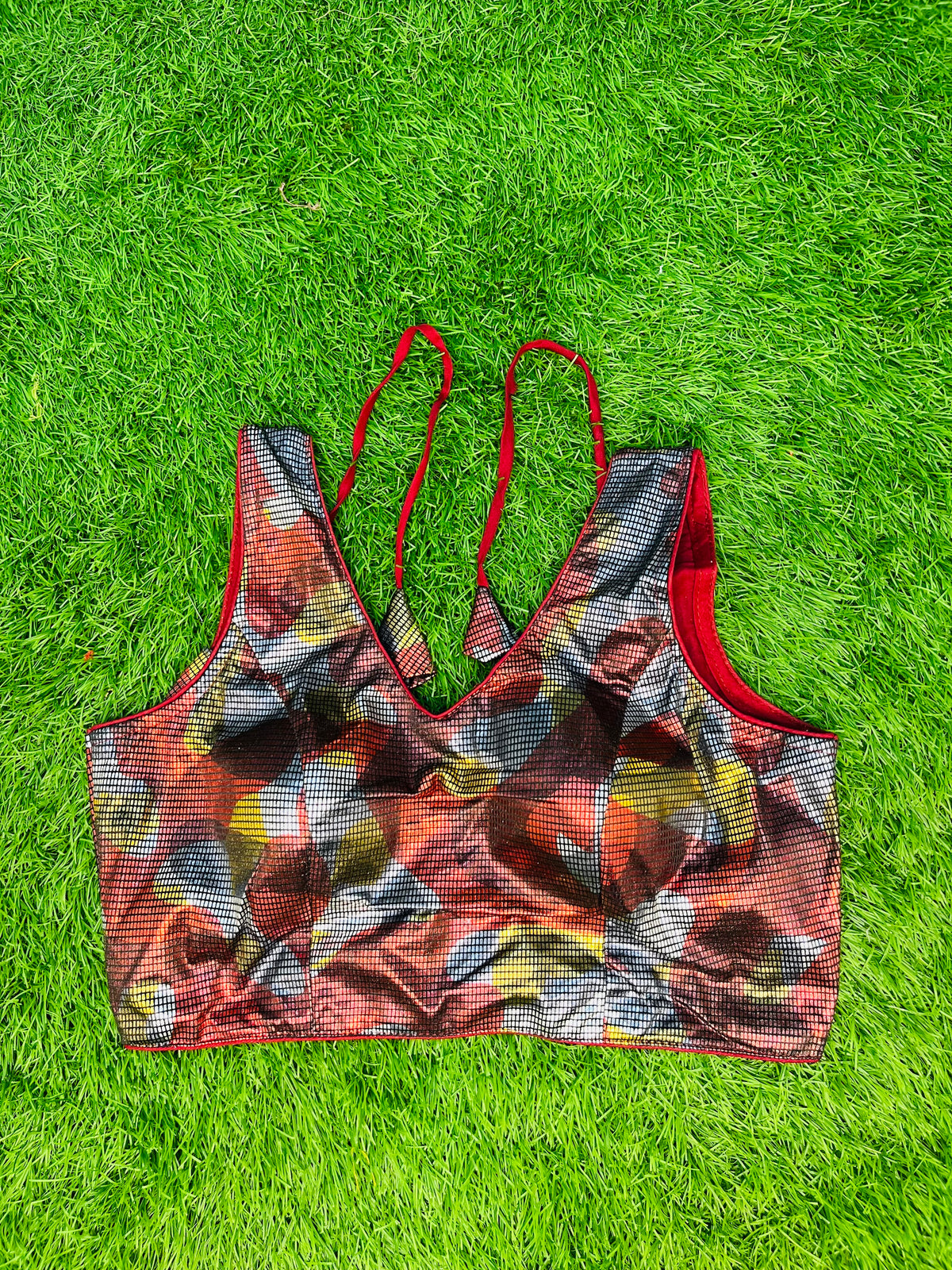 Red multicolour