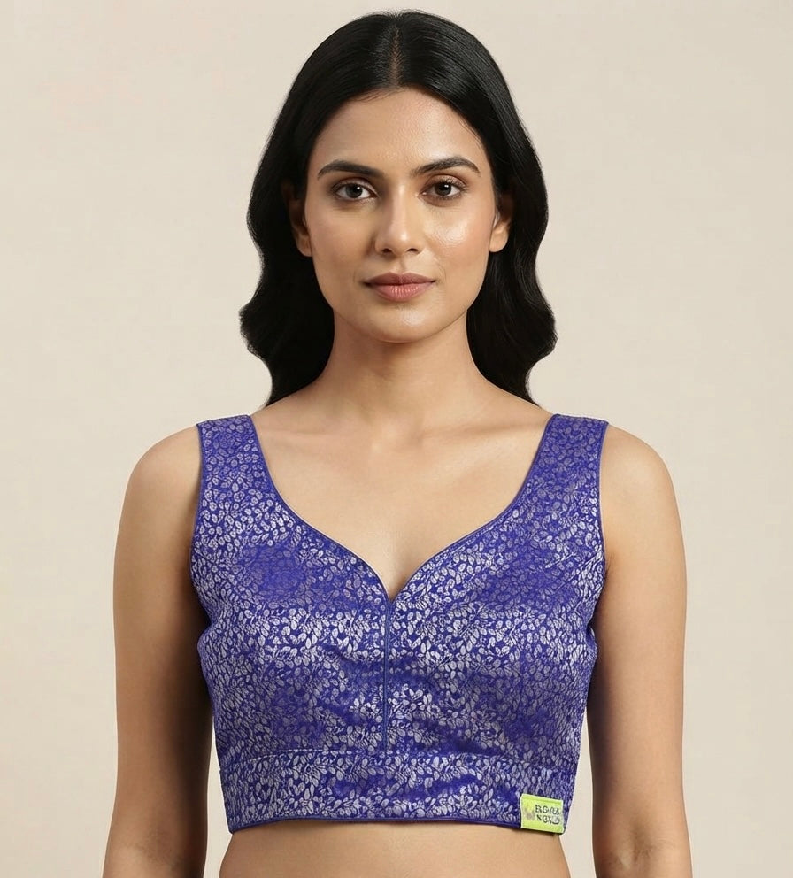 Banaras Elegance Blouse 👚 side hands available ✨🌸