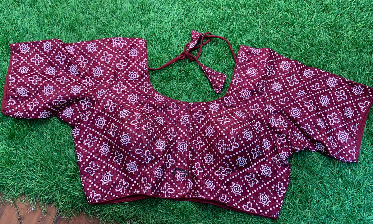 Marron white print blouse π
