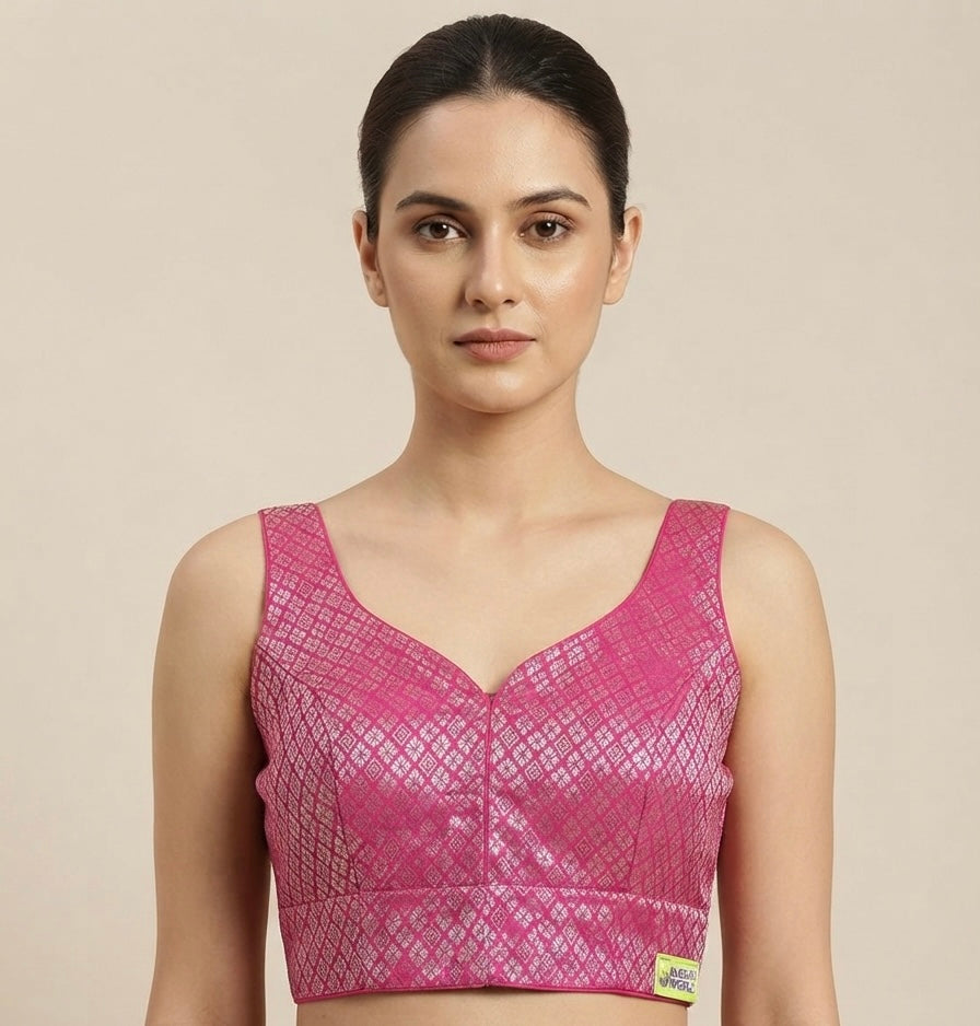 Banaras Classic Blouse 👚 side hands available ✨🌸