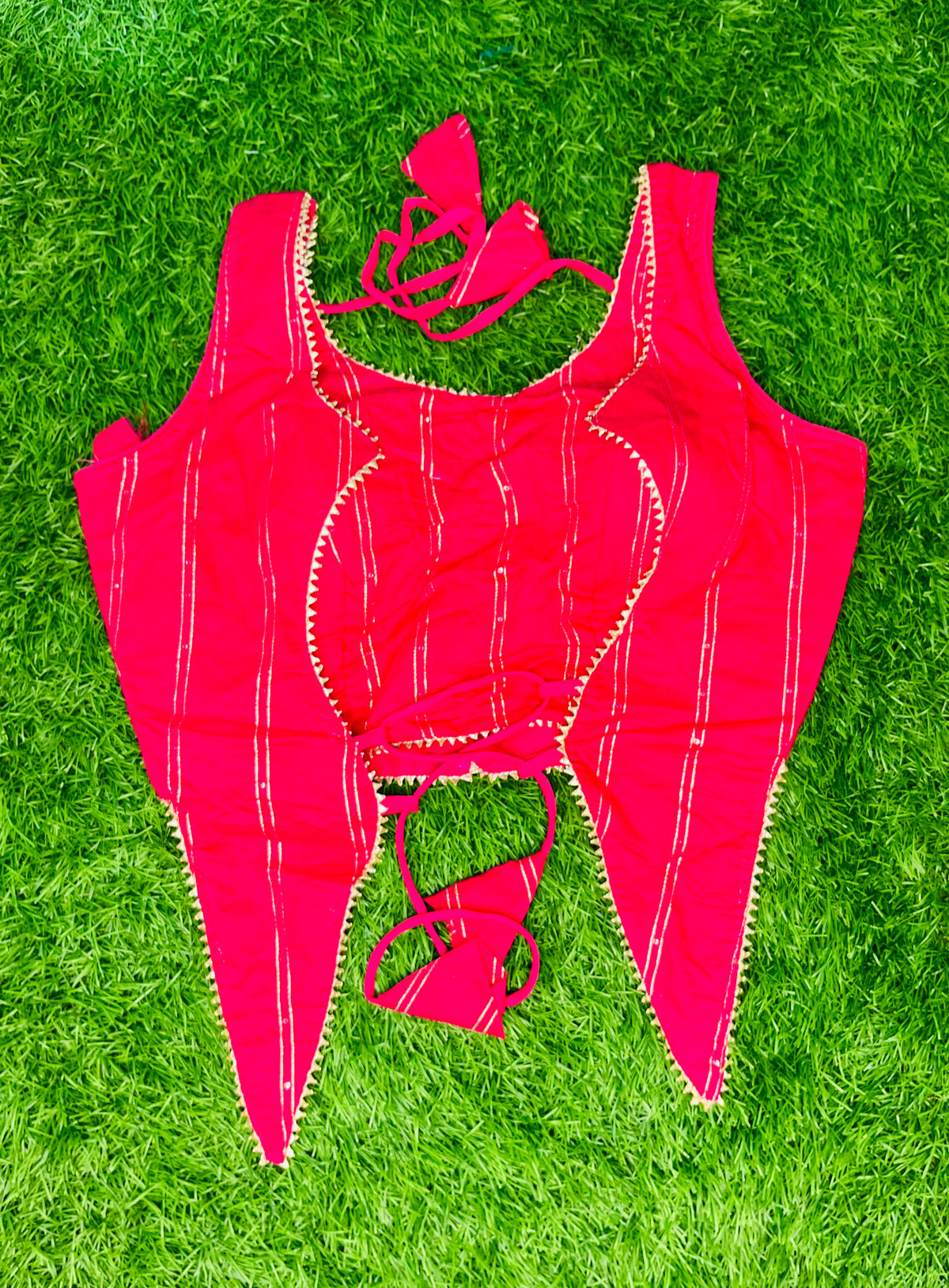 Coat model pink colour blouse