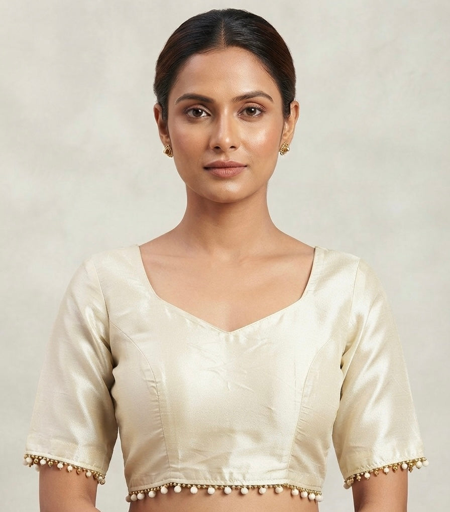 Tissue Pearl hand border Blouse 👚 with sleeves￼