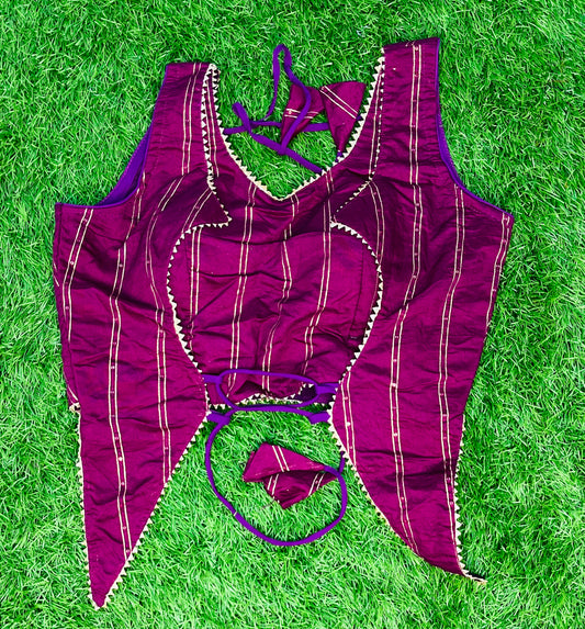 Wine colour coat blouse with hands