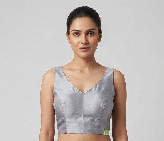 Rich Silk sleeveless Blouse 👚 (40 size🌸