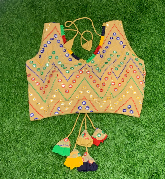 Gold multicolour
