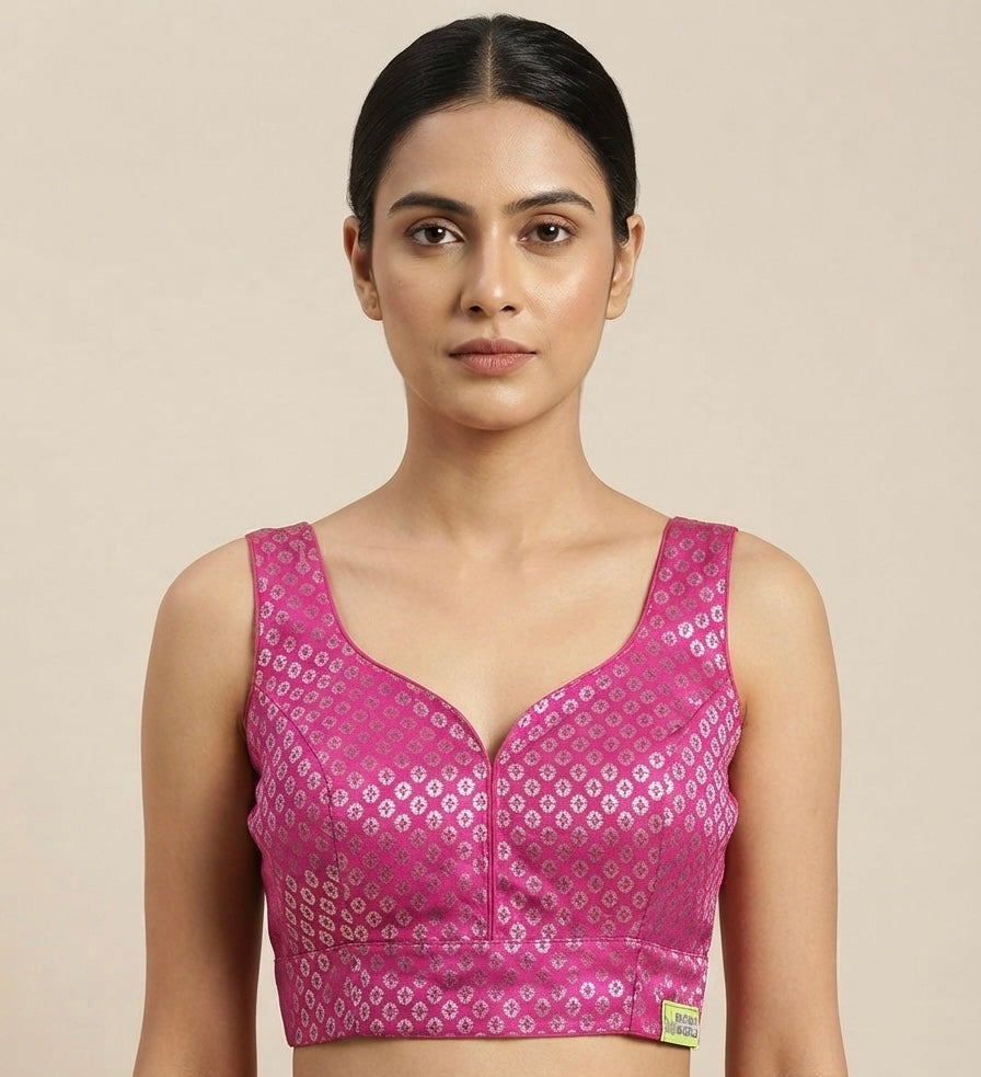 Banaras Classic Blouse 👚 side hands available ✨🌸