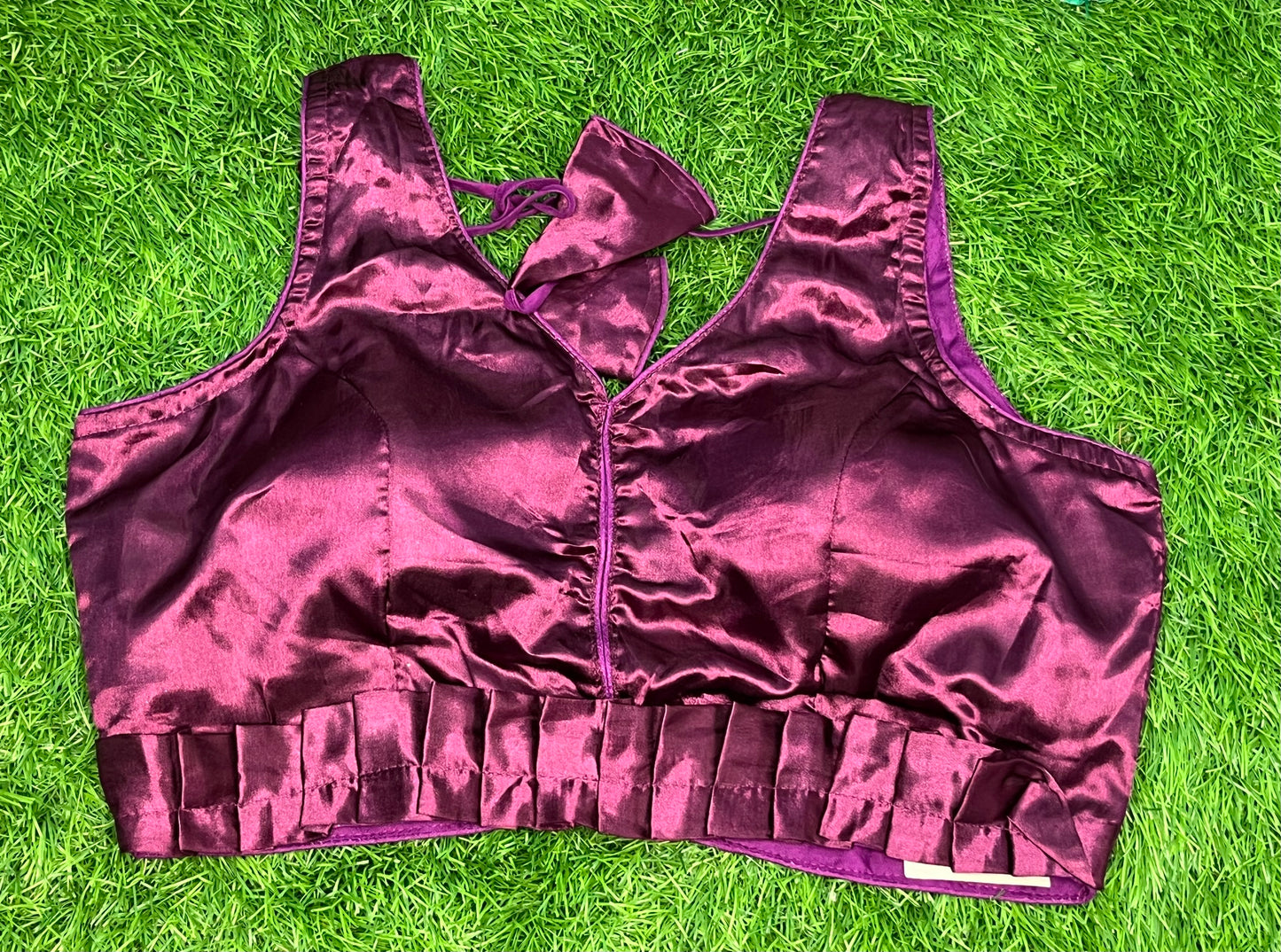 Wine frills with hands