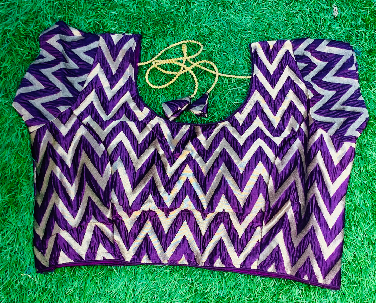 Fancy blouse with mega sleeve