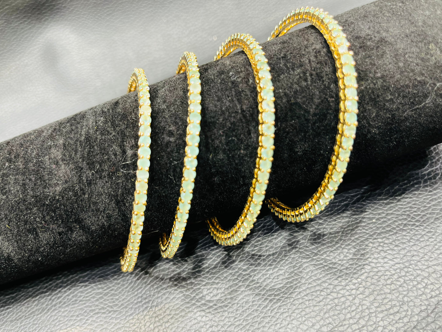 Sea green 2/8 bangle size