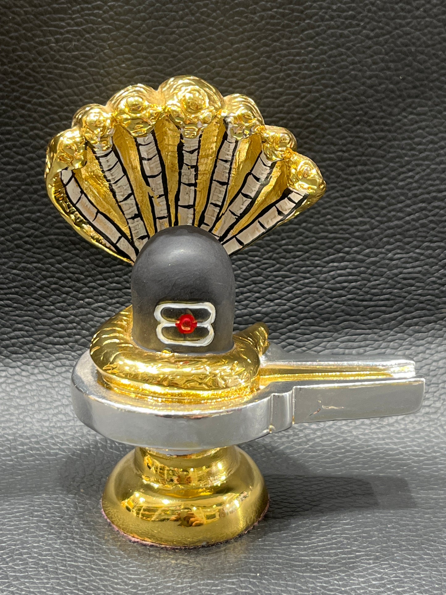 Gold shivling in one gram gold