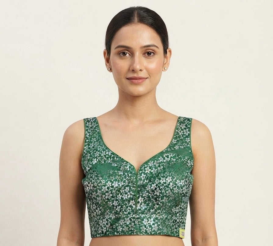 Banaras Zari Glow Blouse 👚 side hands available✨￼