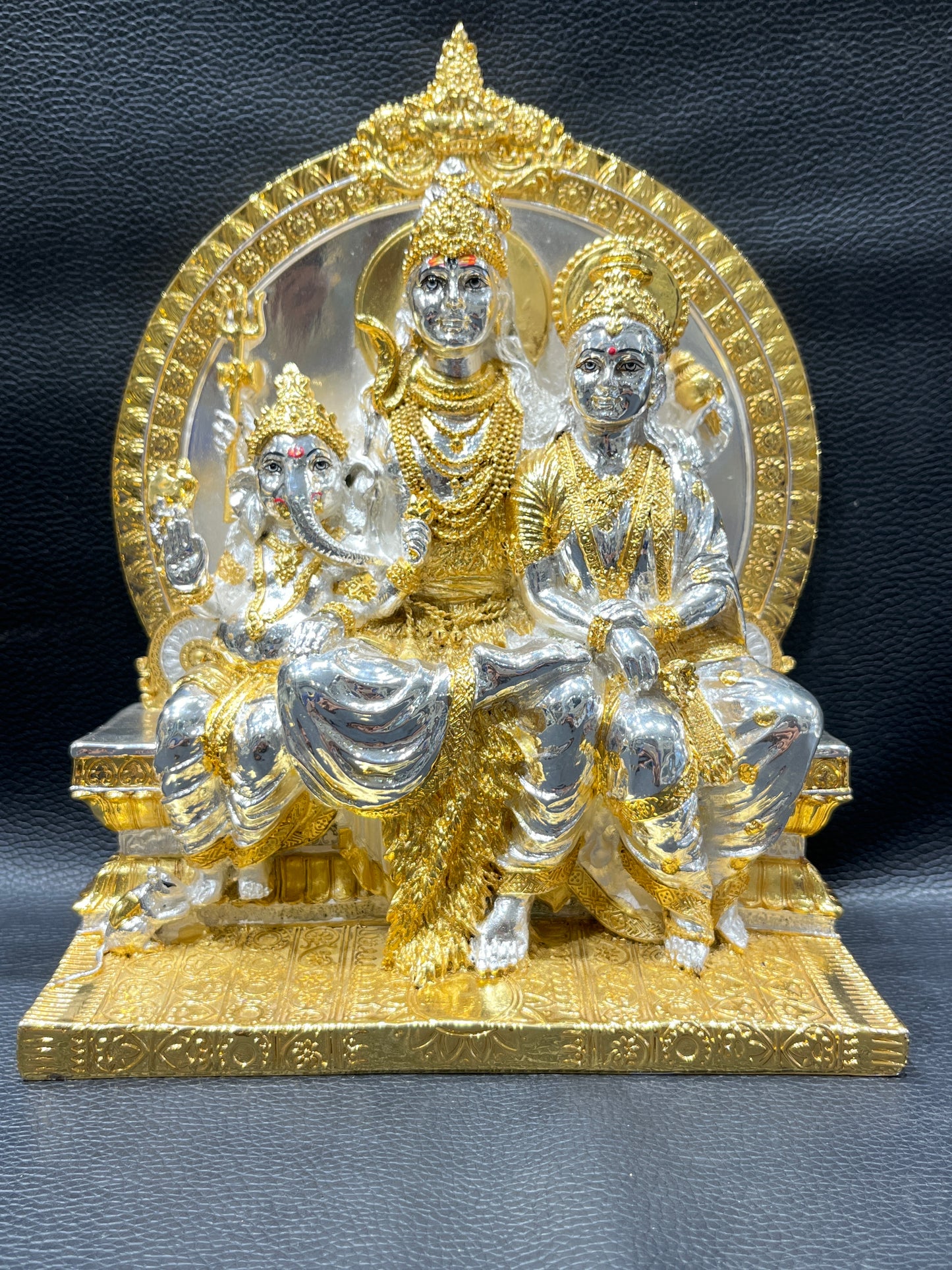 Shiv ji parvati ji ganesh ji gold silver idol one gram gold