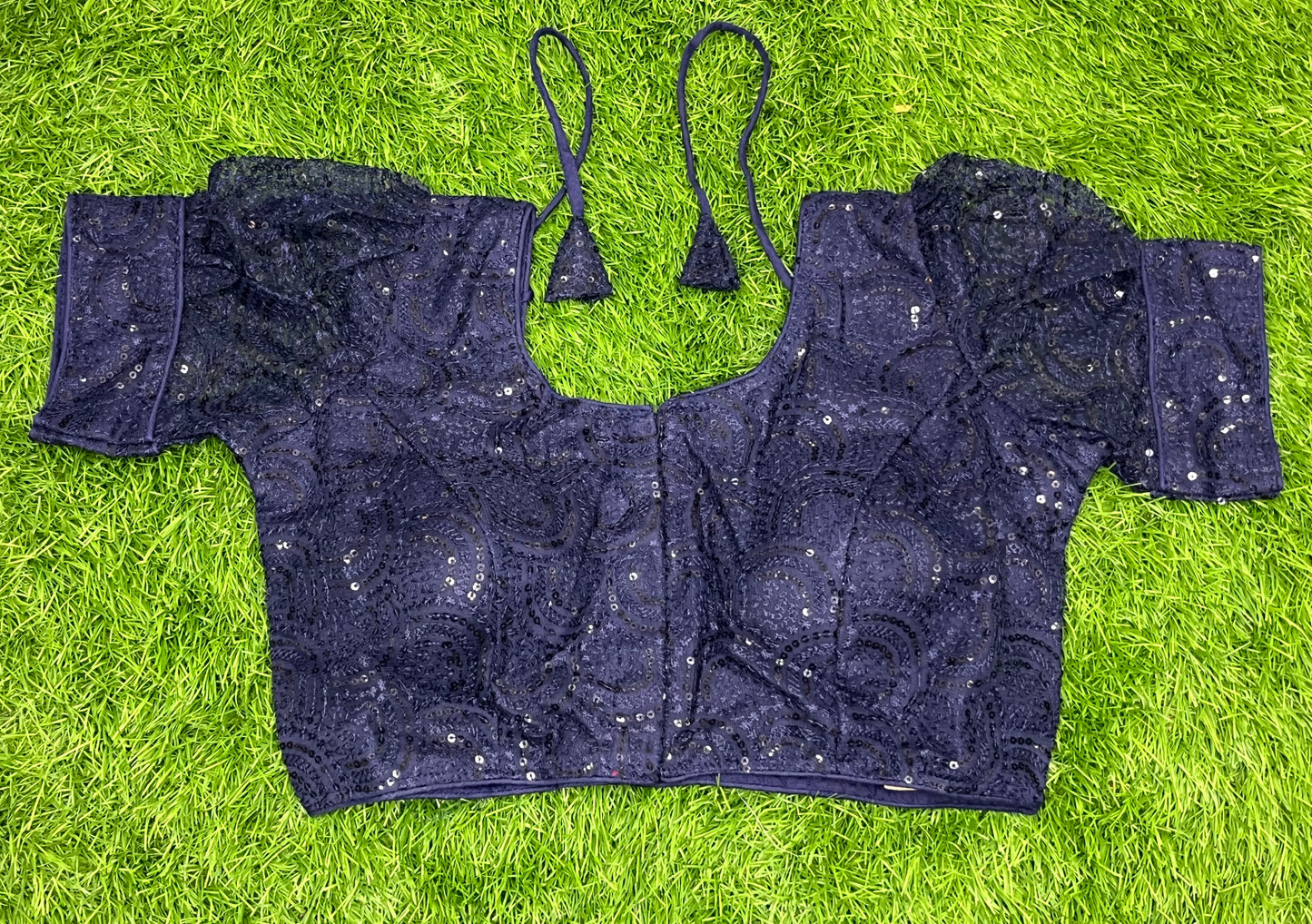 Puff hands navy blue chikan work