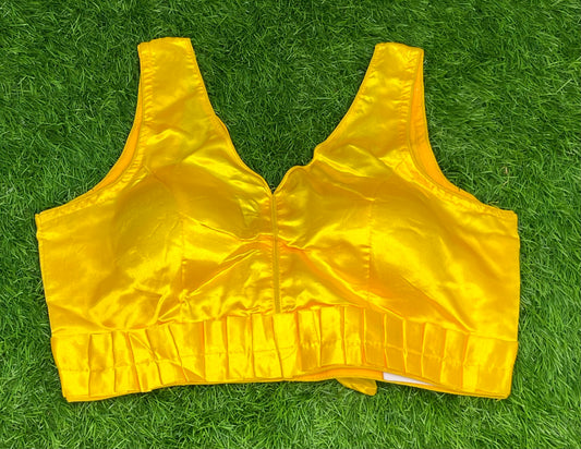 Yellow frills with hand