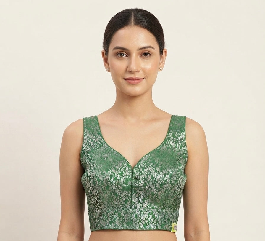 Banaras Zari Glow Blouse 👚 side hands available✨￼
