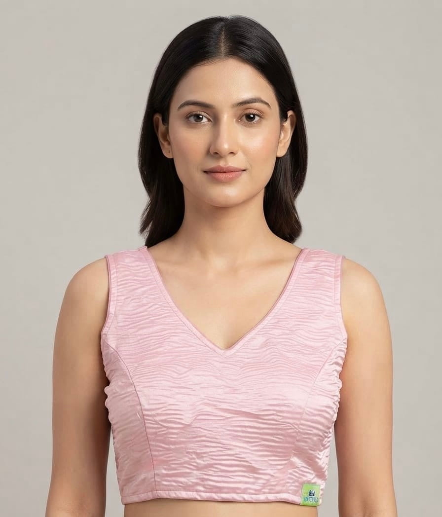Designer shimmer Blouse 👚 v-neck with short hands✨