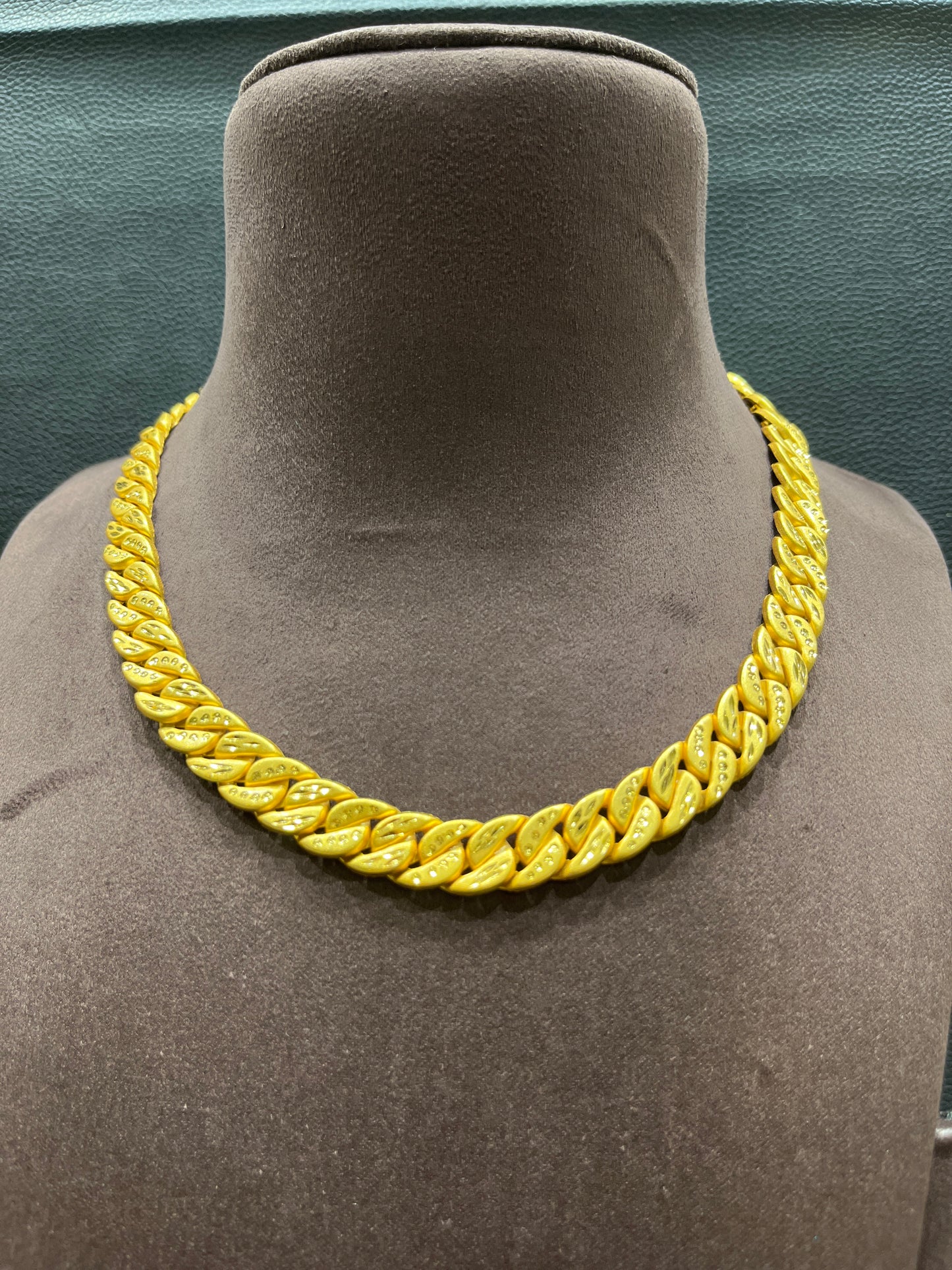 Men’s chain